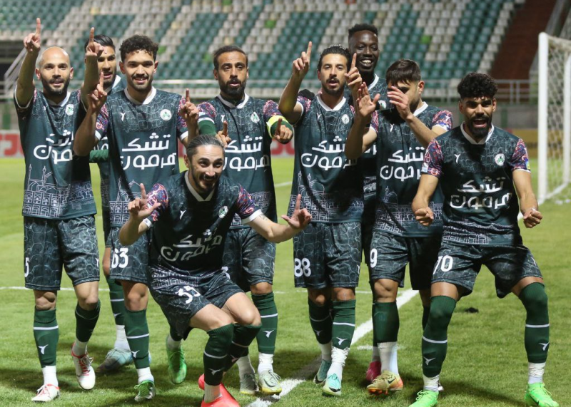 ذوب آهن 1 - 0 ملوان: سه امتیاز برای عبور از استقلال