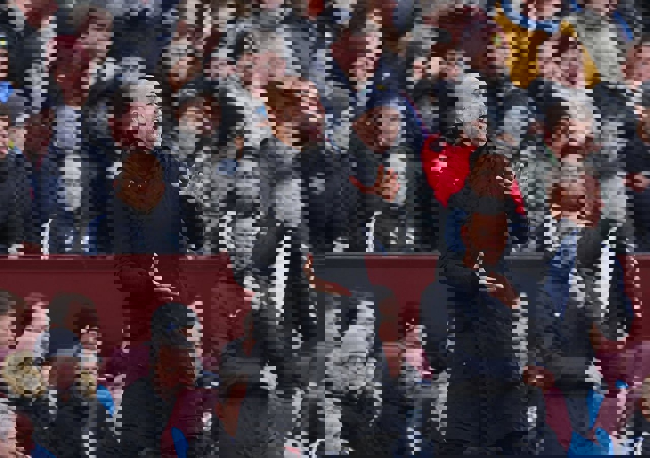 2125192