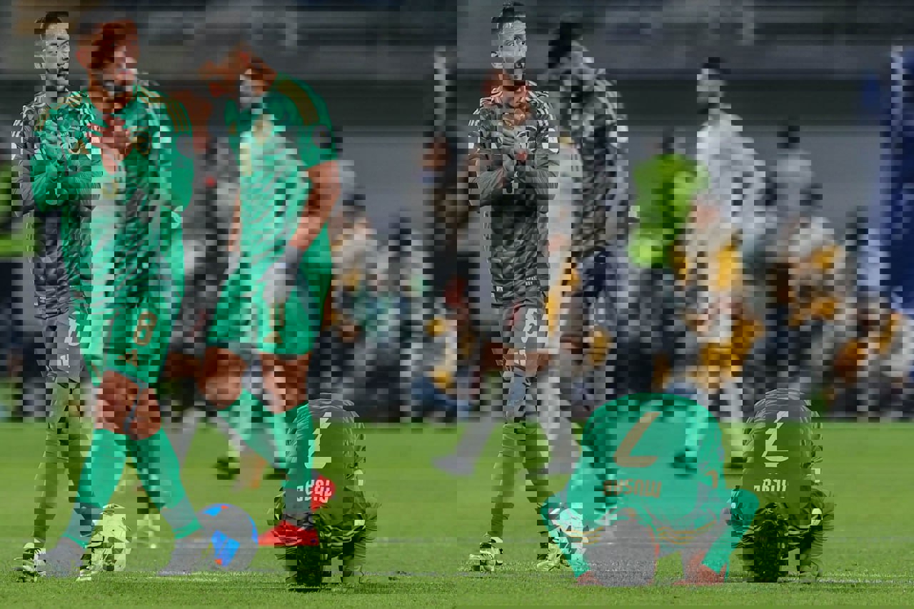 2125915