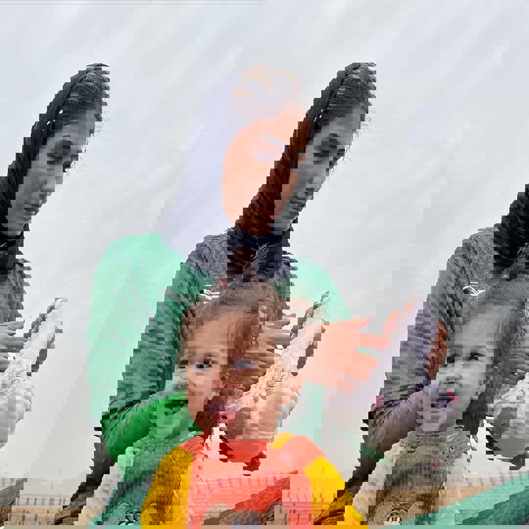 2126008
