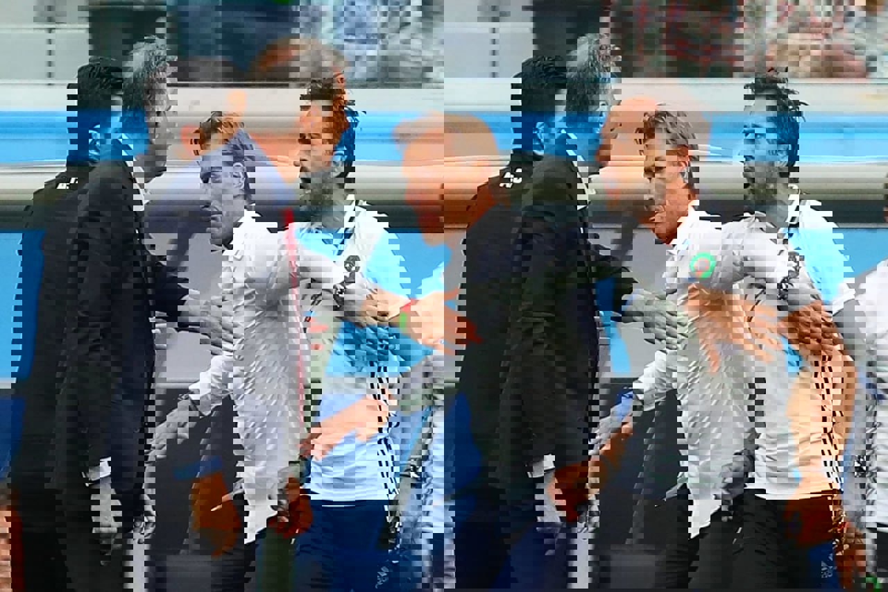 2126376