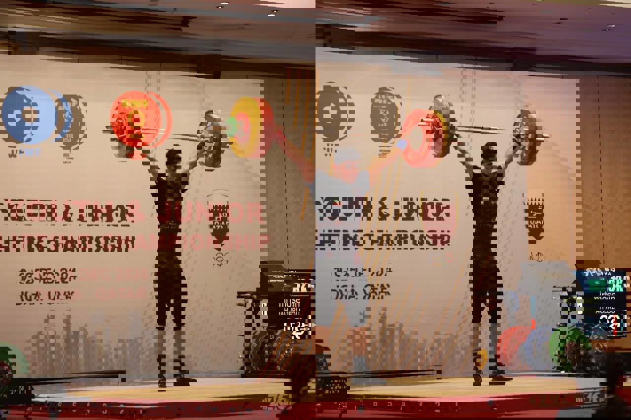 2126323