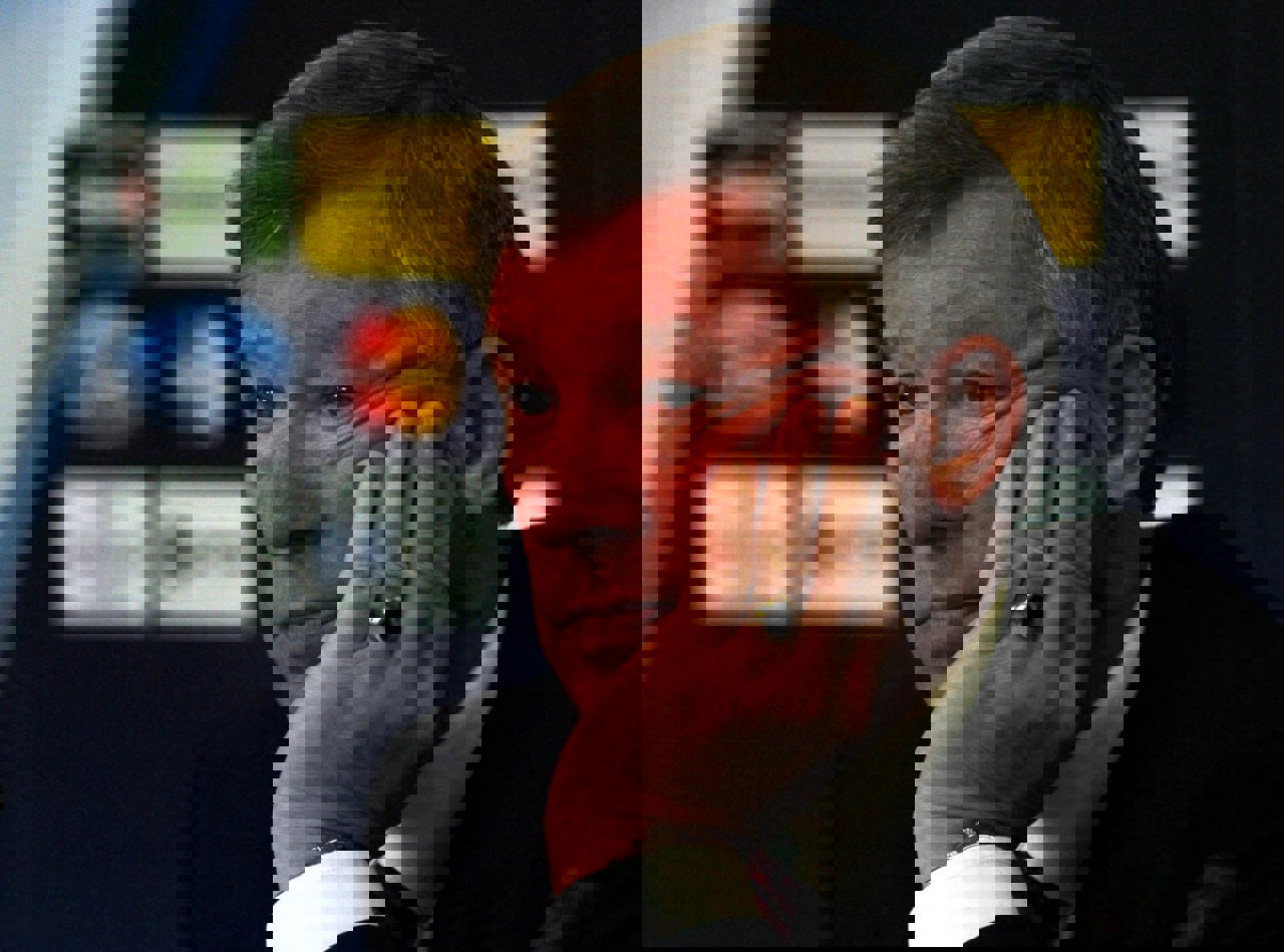 2126359