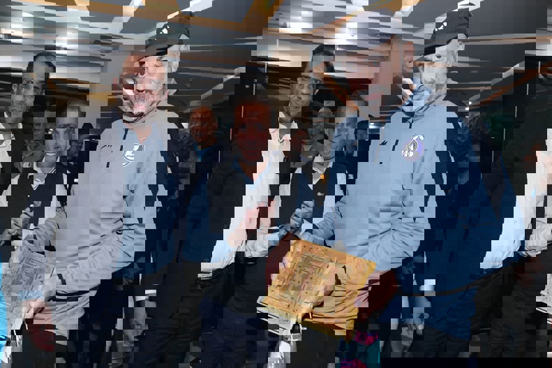 2126916