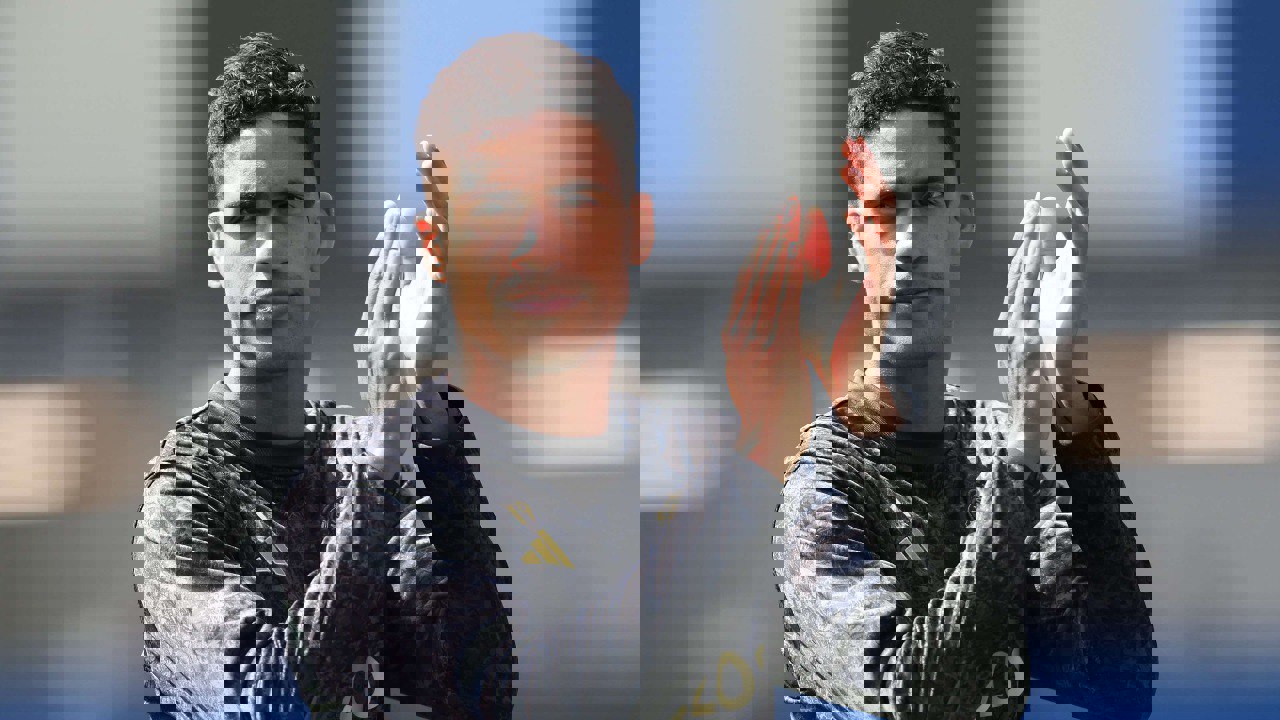 2126963