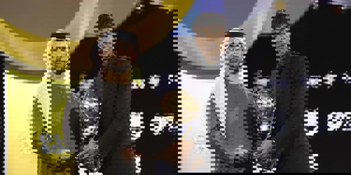 2127712