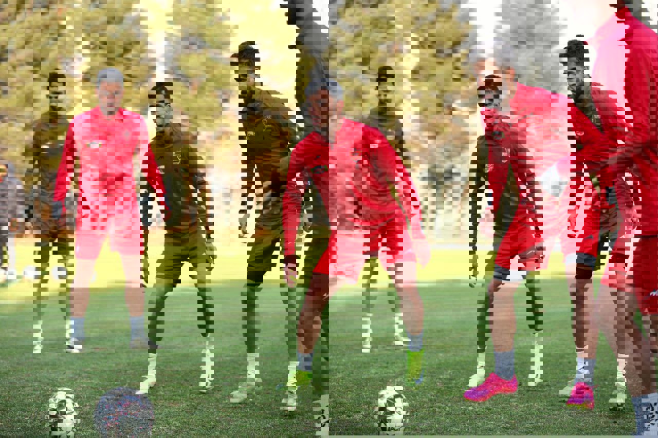 2127323