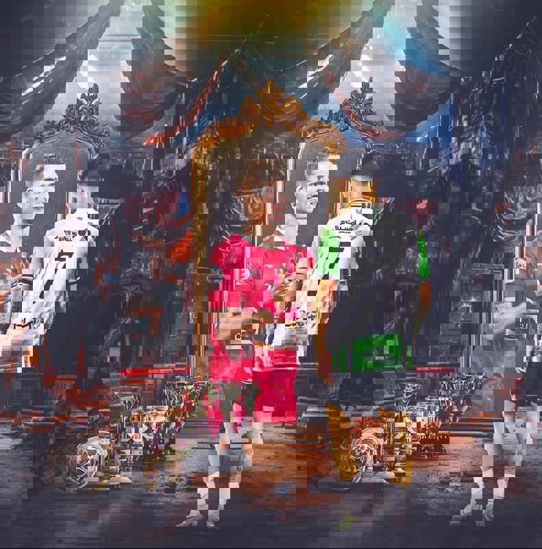 2127352