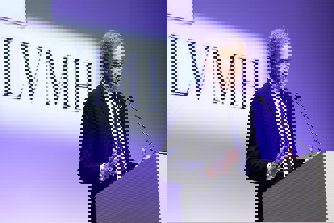 2127684
