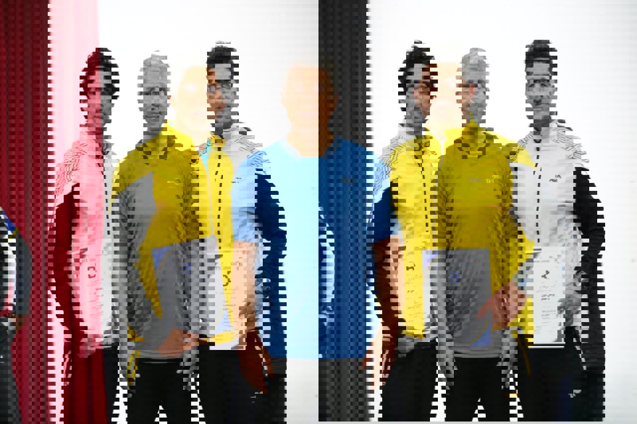 2128132