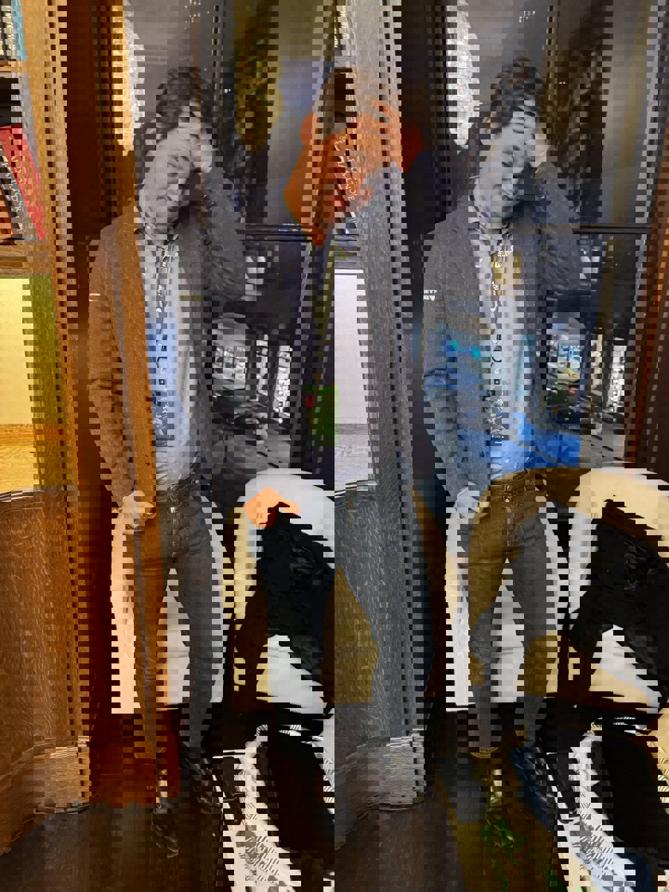 2127805