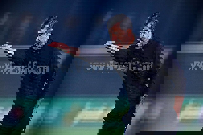 2127885