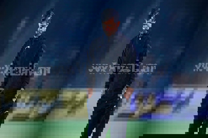 2127877