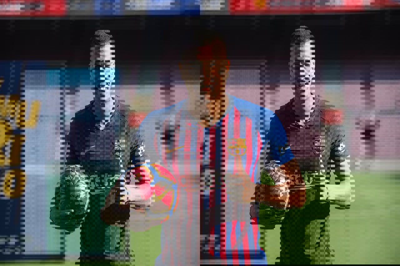 2128326