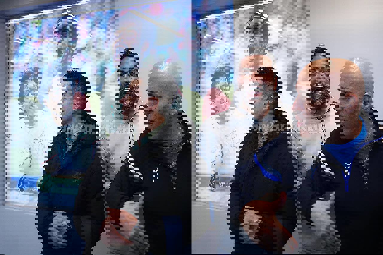 2128932