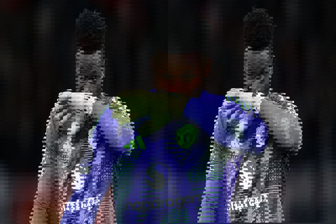 2129103