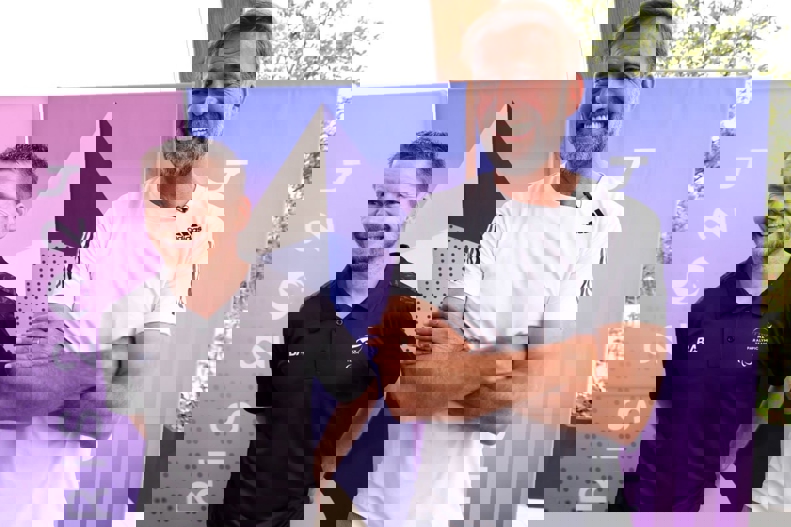 2129212