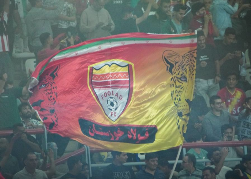 سوپرگل و اشتباه مرگبار نیم فصل را تلخ کرد / فولاد 2 - 1 ملوان: ناجی فصل، عامل باخت بود