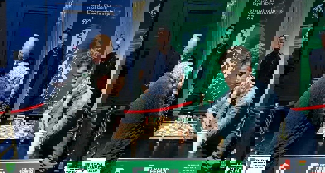 2129490