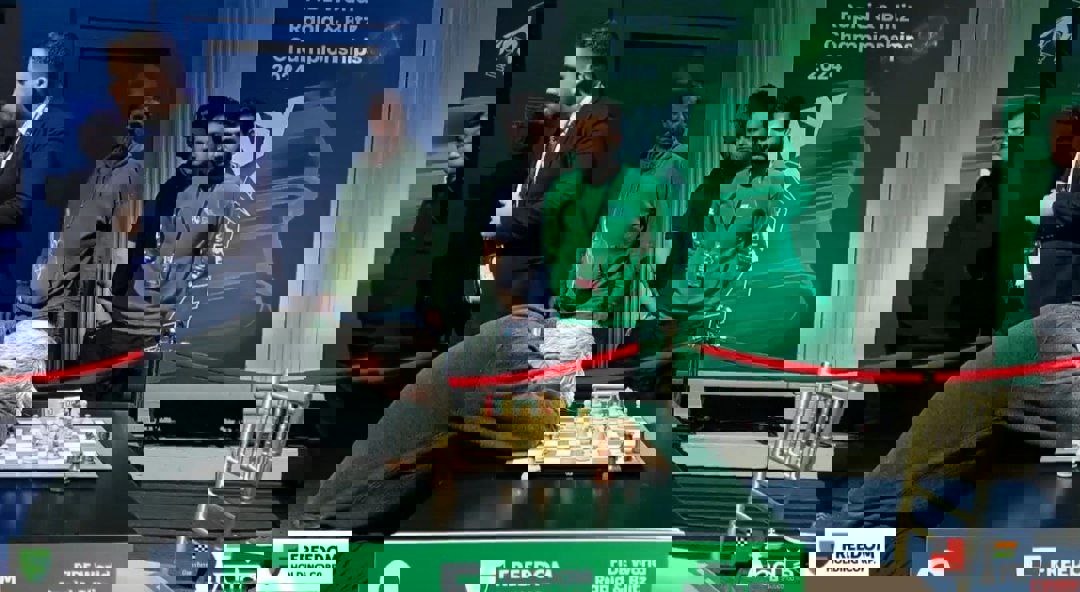 2129487