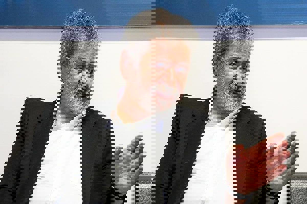2129497
