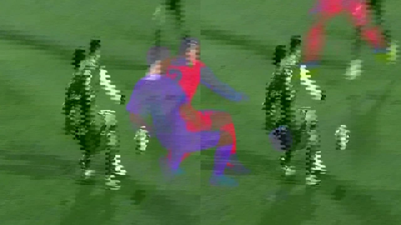 2129623