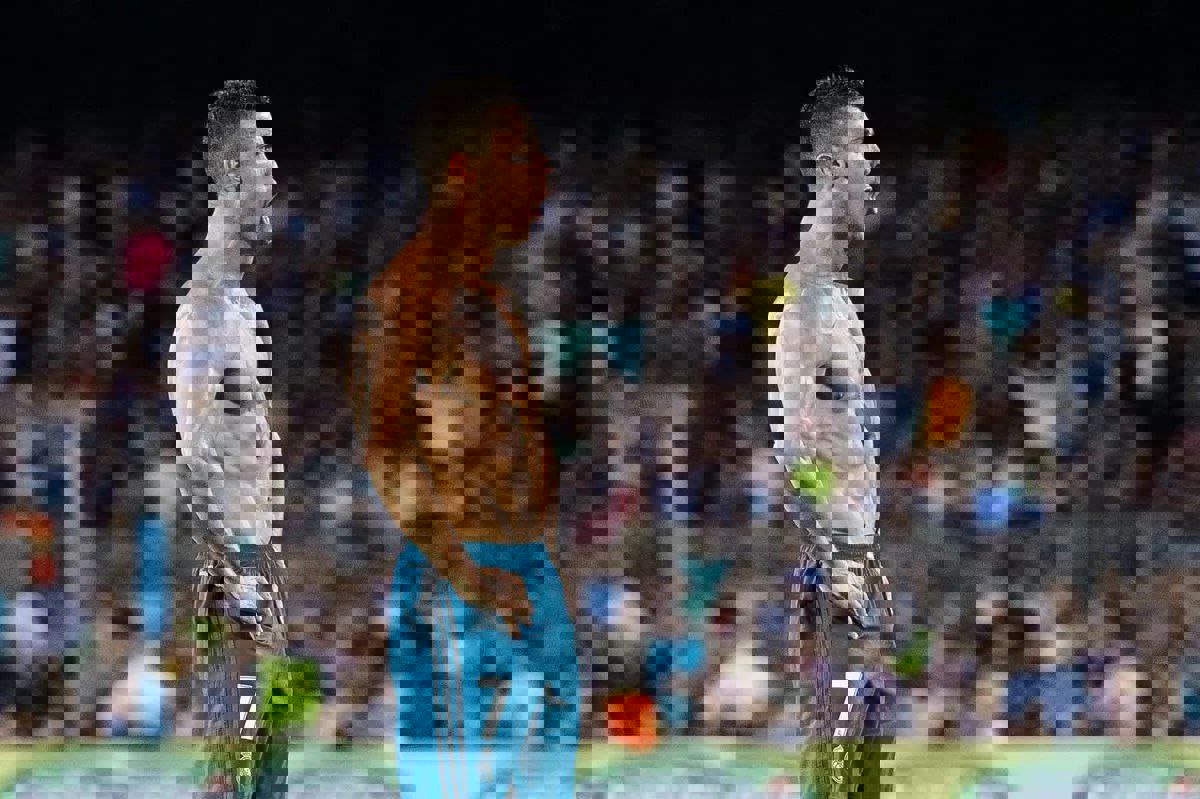 2130199
