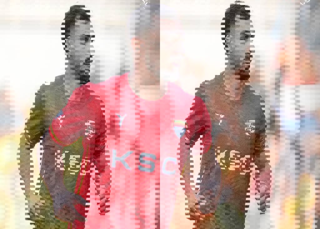 2130228