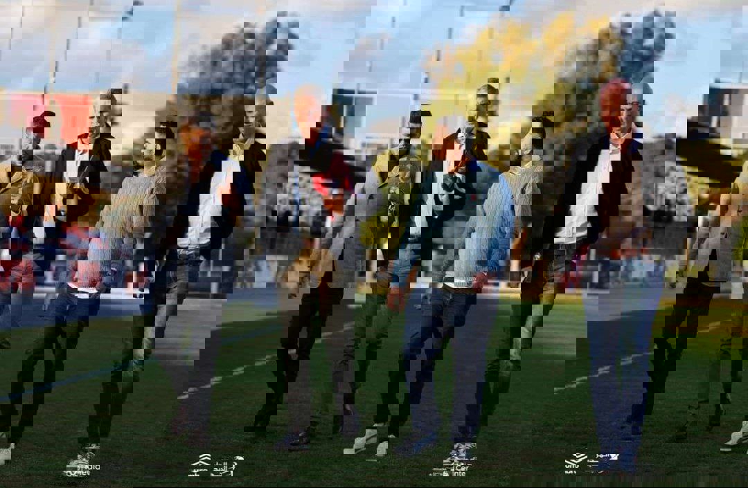 2130940