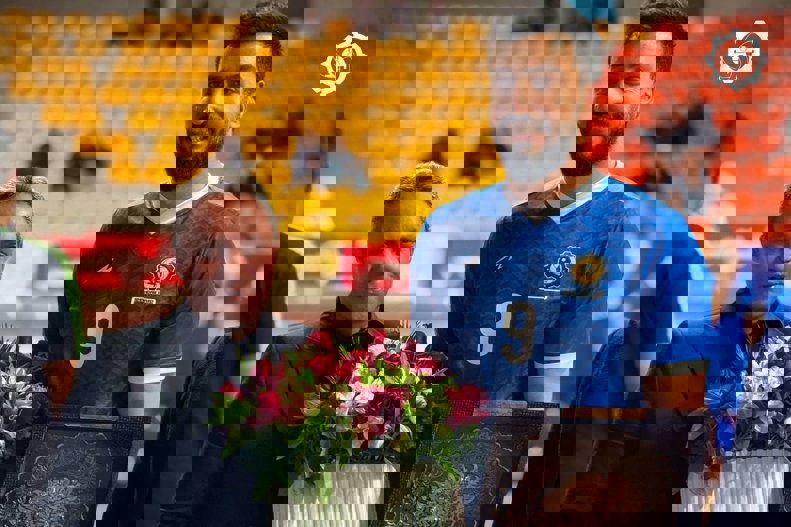 2131146