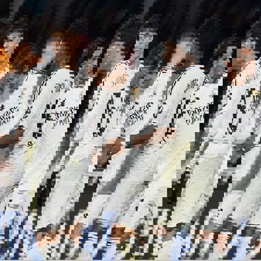 2131957