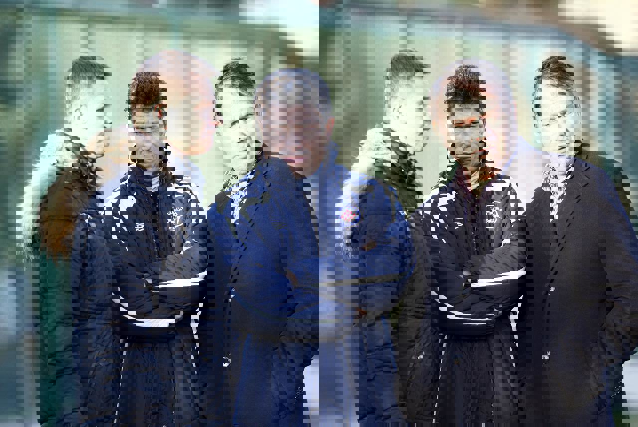 2131897