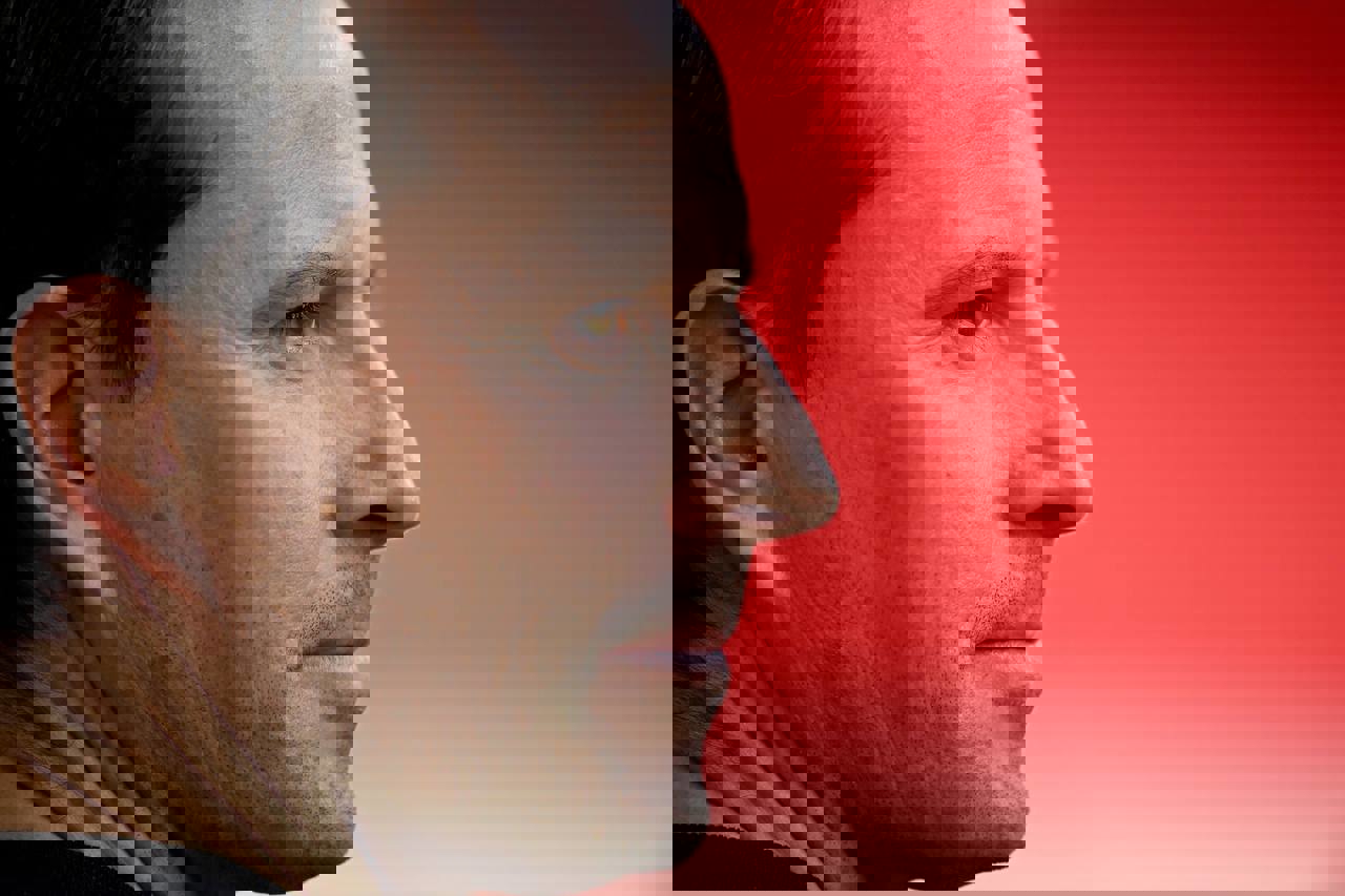 2131986