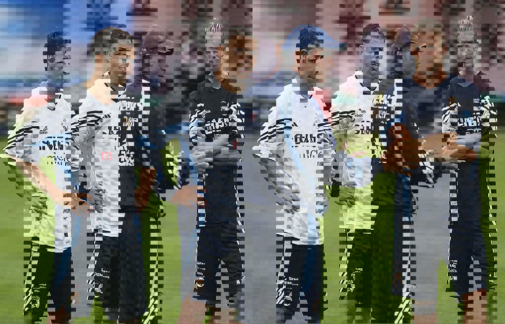 2132365
