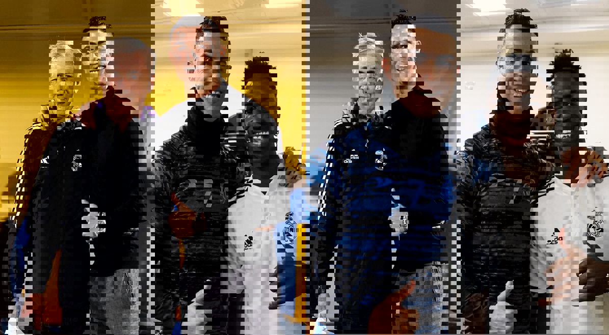 2132369