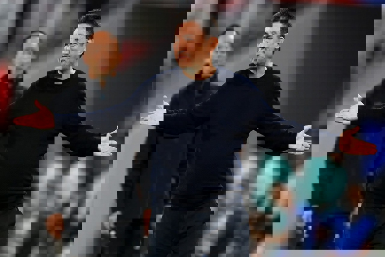 2132451