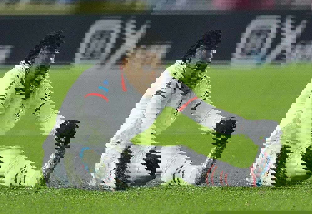 2132823