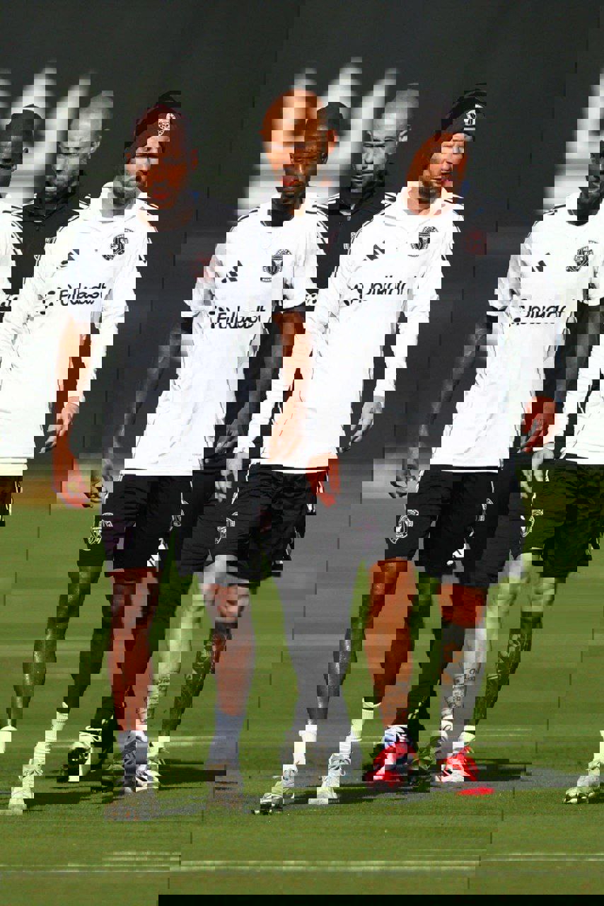 2134163