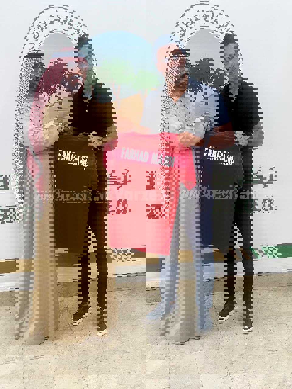 2134121