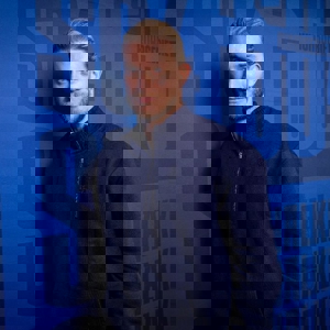 تبلیغ دربی دلامادونینا با همسر لوریس کاریوس