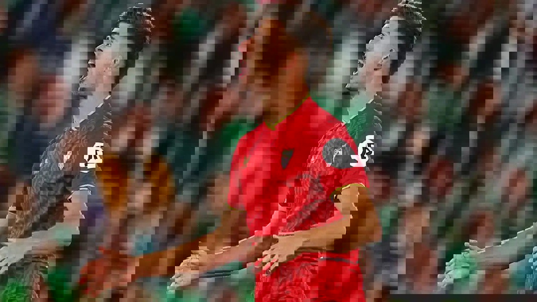 2134973