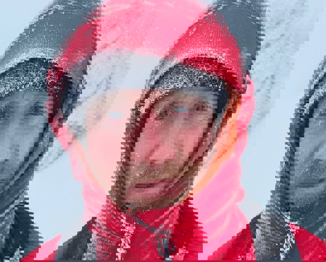 2135256
