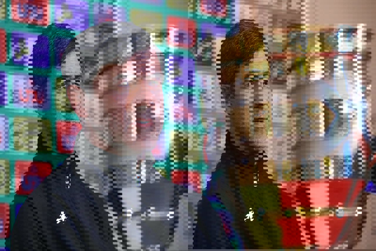 2135305