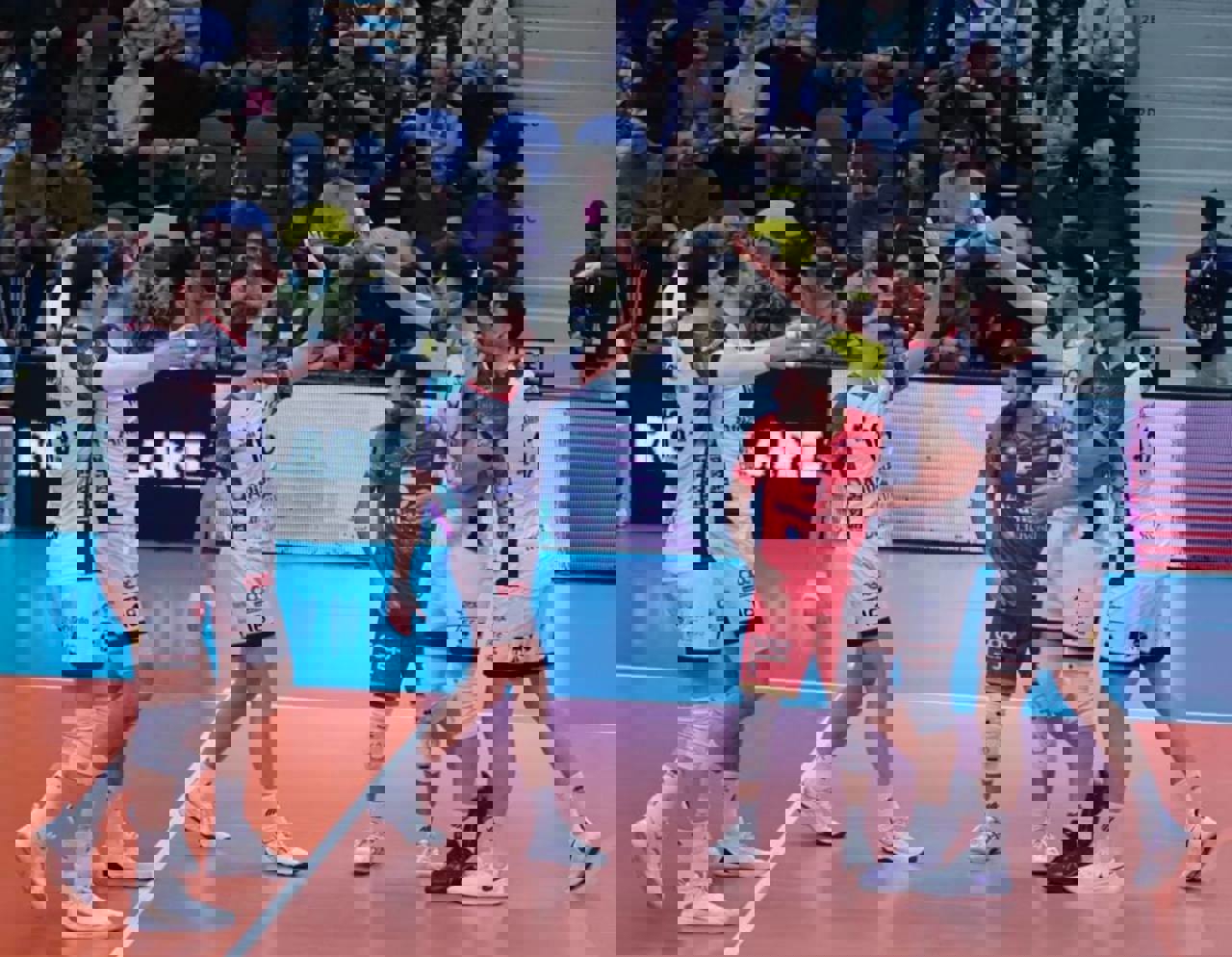 2135528