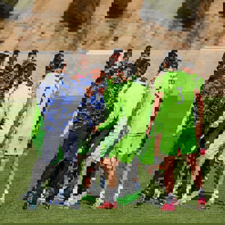 2135686