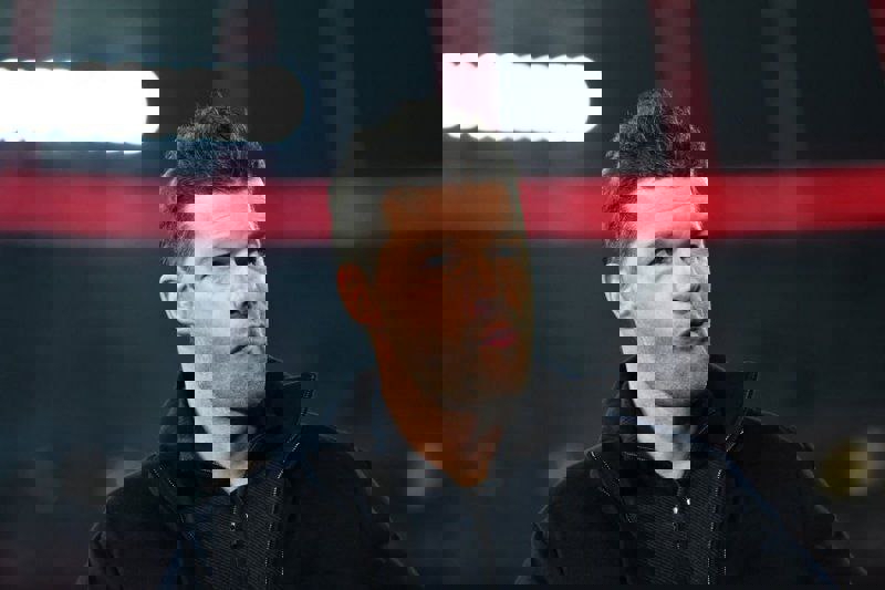 2135800
