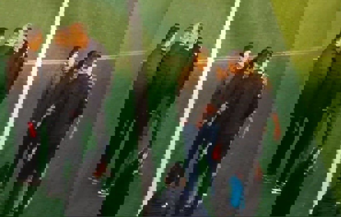 2135940
