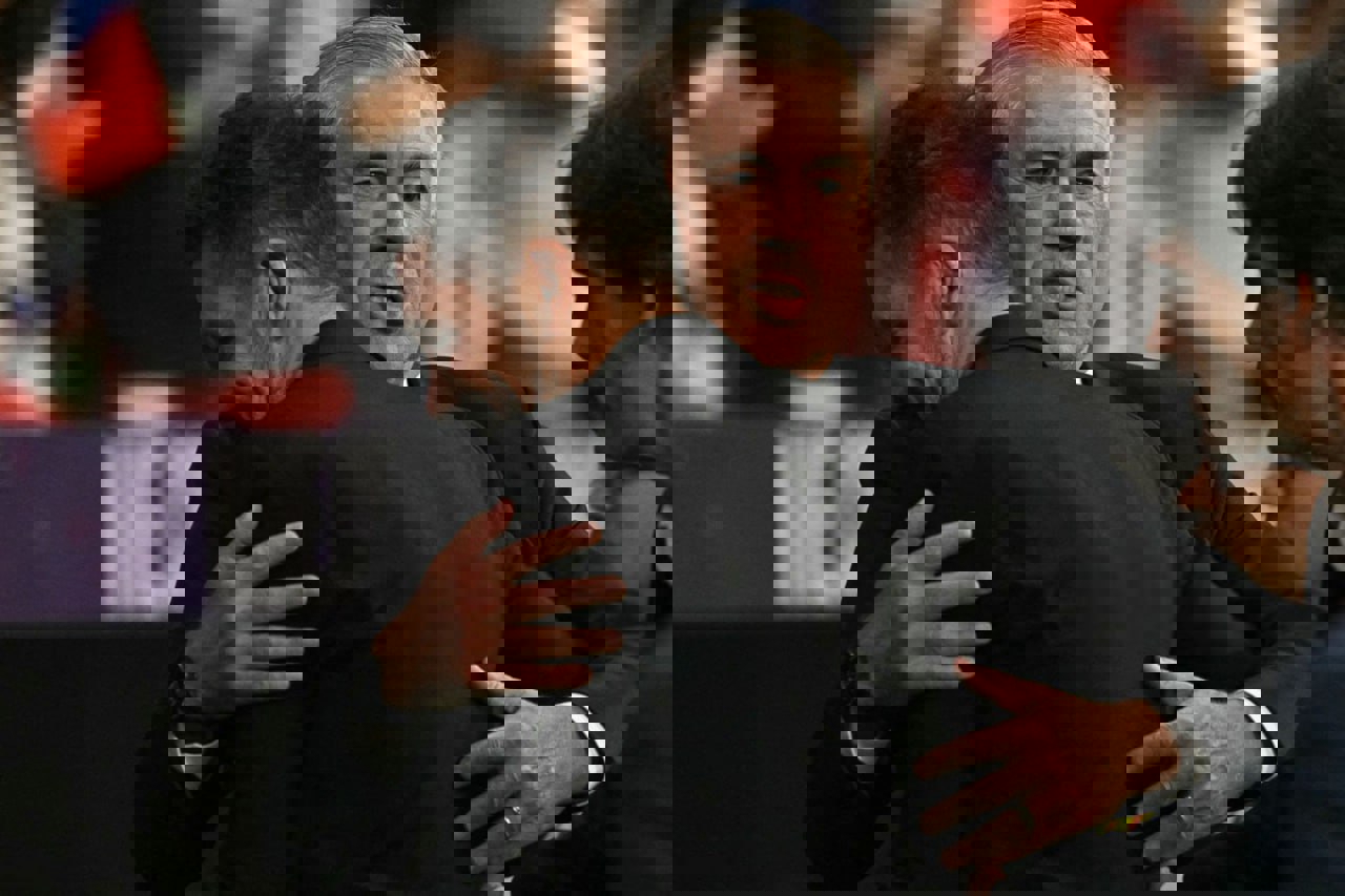 2136150