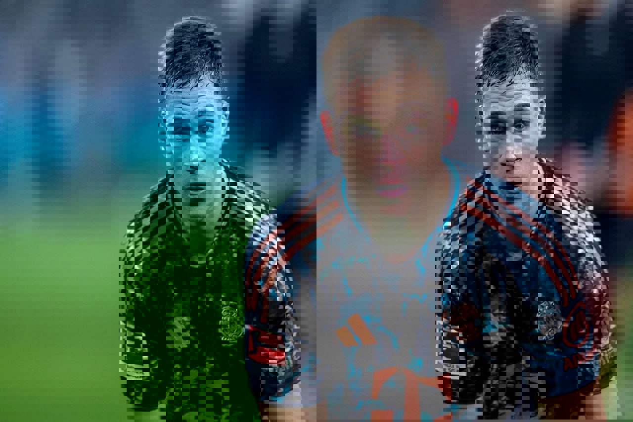2136083