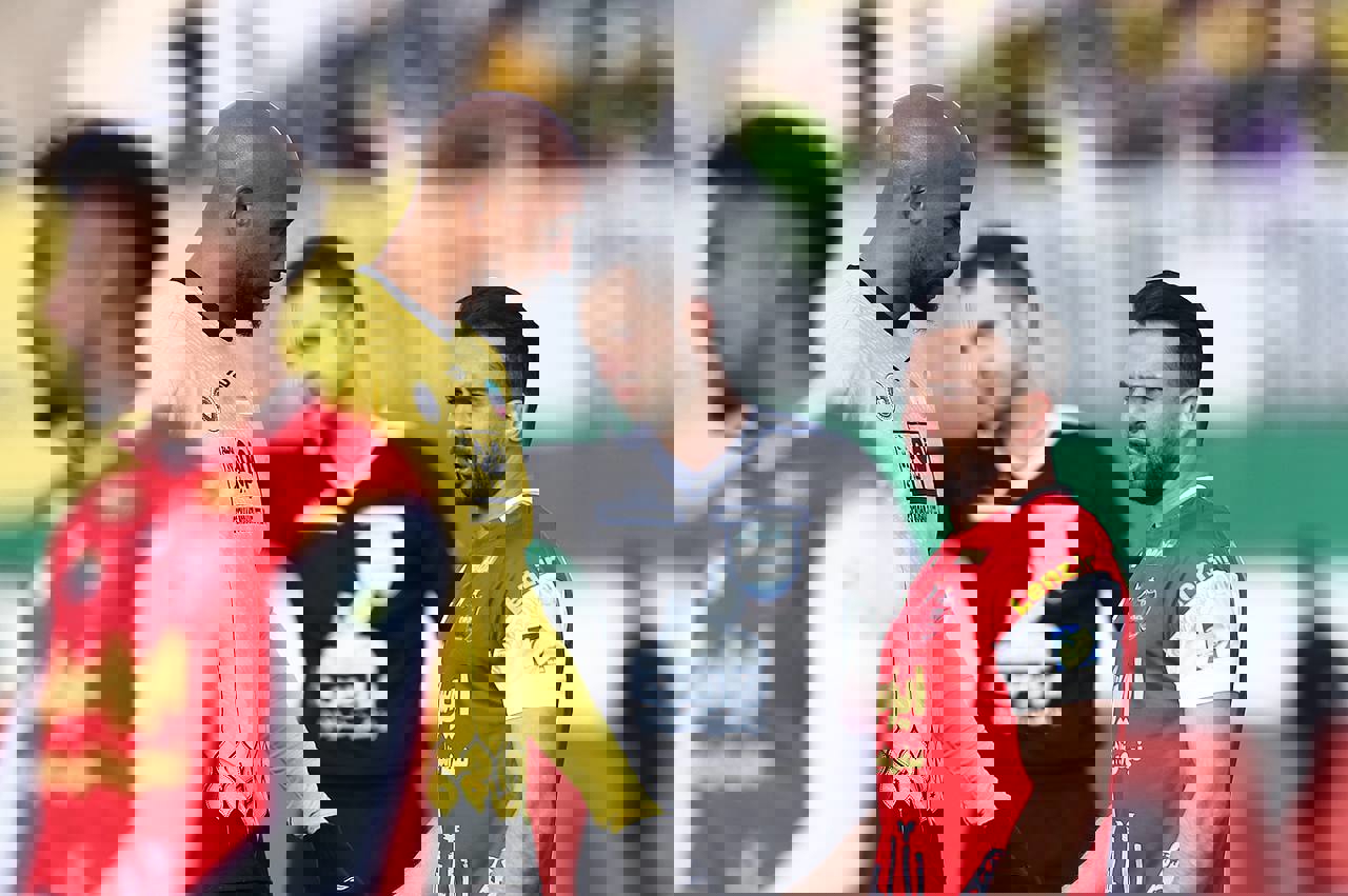 2136110